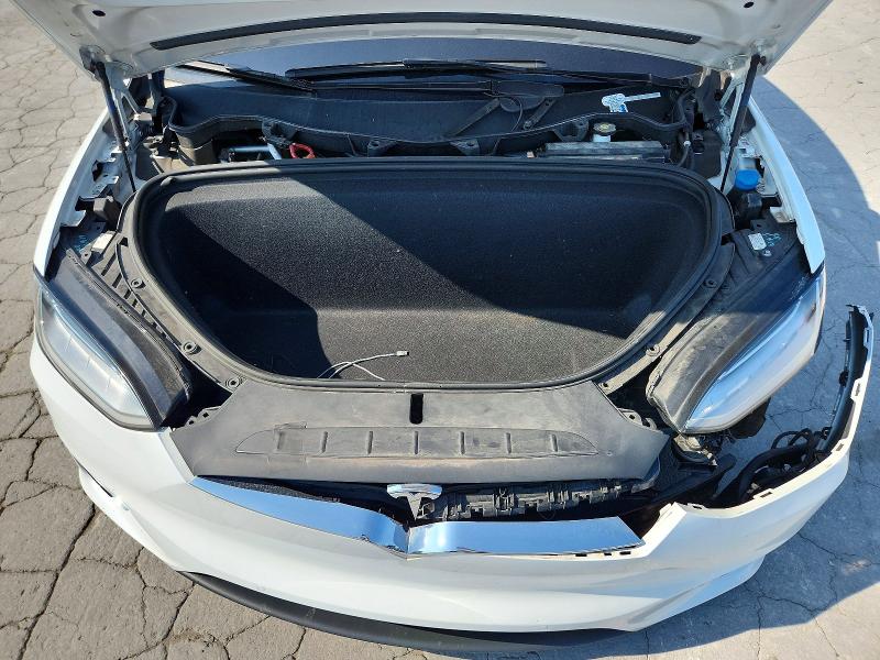 Продажа на аукционе авто 2017 Tesla Model X, vin: 5YJXCDE22HF045994, номер лота: 57679416