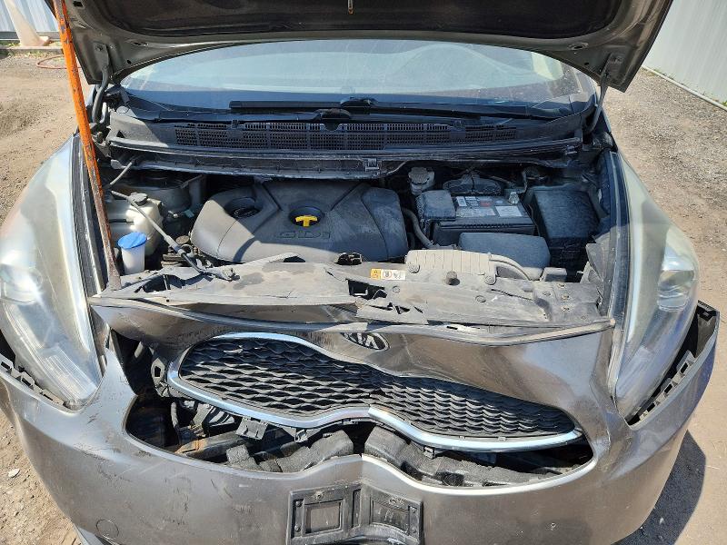 56105396 :رقم المزاد ، KNAHT8A36E7060376 vin ، 2014 Kia Rondo مزاد بيع