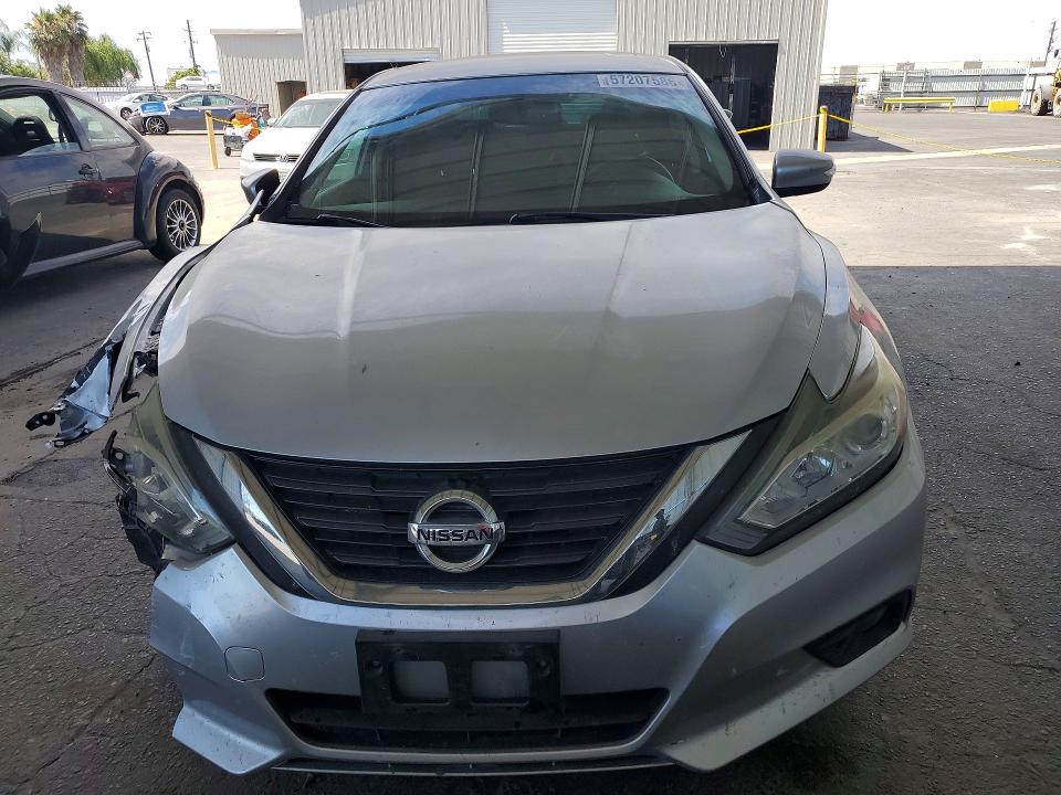 Продаж на аукціоні авто 2017 Nissan Altima, vin: 1N4AL3AP5HC127464, номер лоту: 57207586
