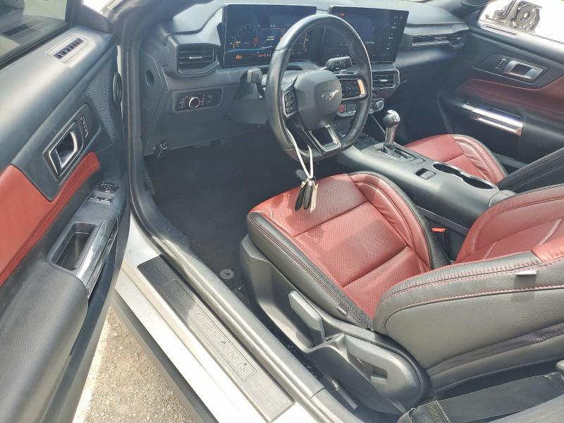 57500246 :رقم المزاد ، 1FA6P8CF8R5411396 vin ، 2024 Ford Mustang مزاد بيع