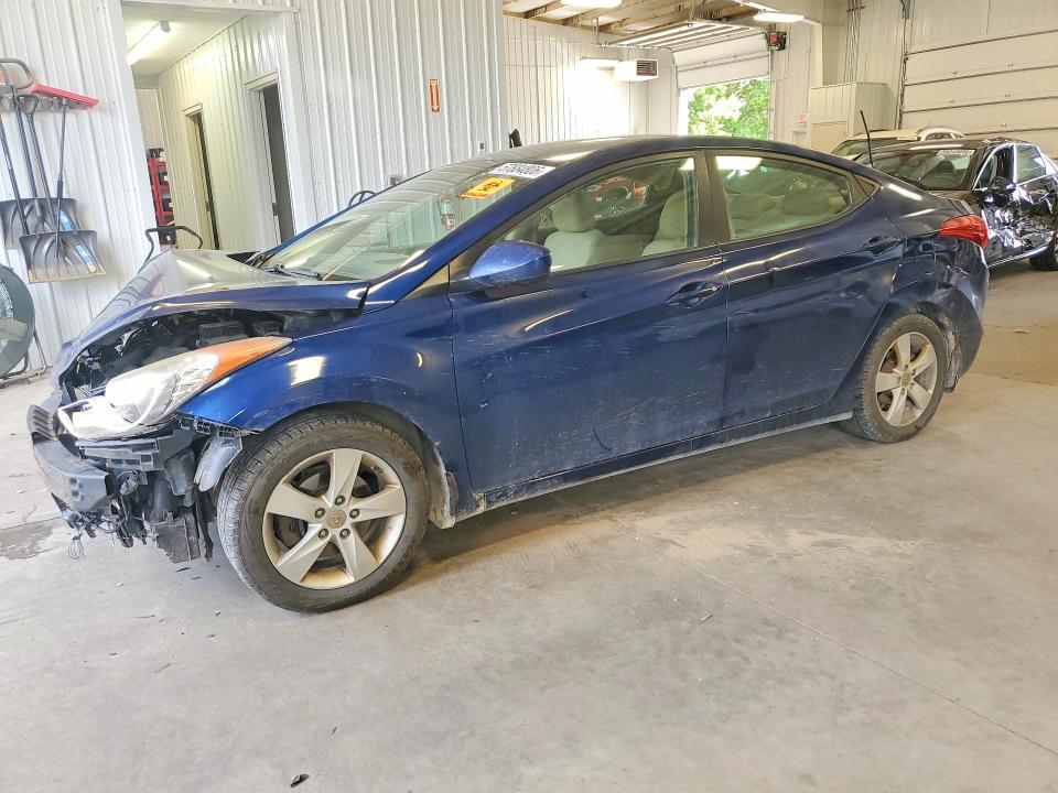 2013 Hyundai Elantra მანქანა იყიდება აუქციონზე, vin: KMHDH4AE9DU562159, აუქციონის ნომერი: 57884806