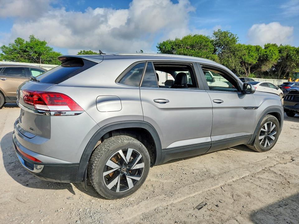 Продажа на аукционе авто 2021 Volkswagen Atlas Cross Sport, vin: 1V2LC2CA5MC231032, номер лота: 58617846