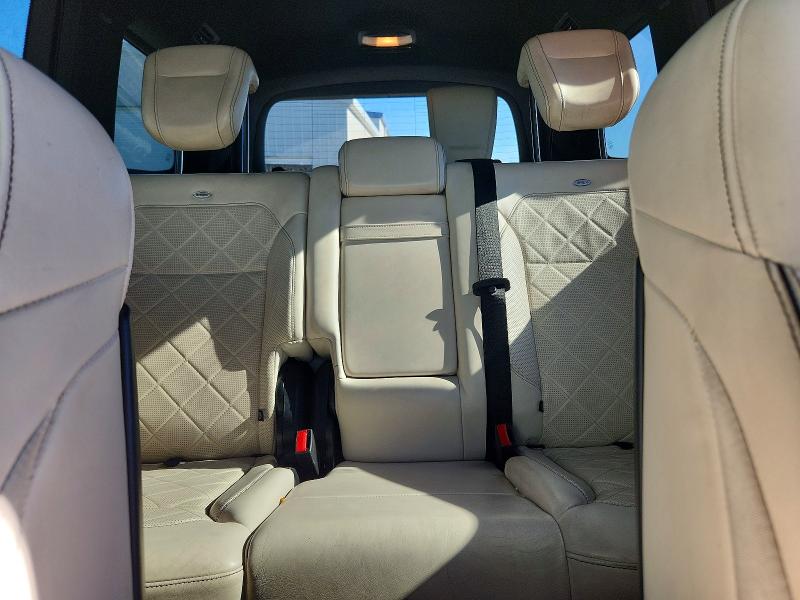 56549066 :رقم المزاد ، 4JGDF6EE6HA947102 vin ، 2017 Mercedes-benz Gls مزاد بيع
