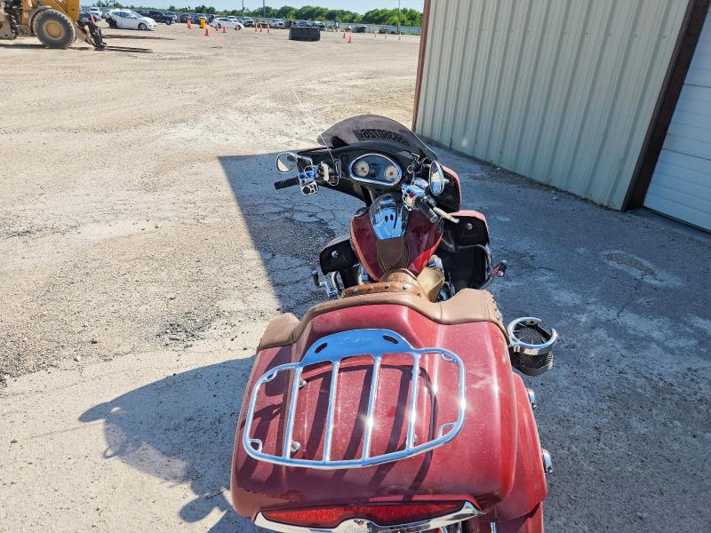 2015 Indian Roadmaster მანქანა იყიდება აუქციონზე, vin: 56KTRAAA1F3325497, აუქციონის ნომერი: 58360726