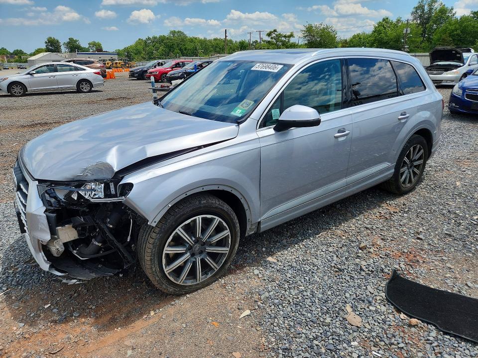 2018 Audi Q7 მანქანა იყიდება აუქციონზე, vin: WA1AHAF78JD033789, აუქციონის ნომერი: 57698406