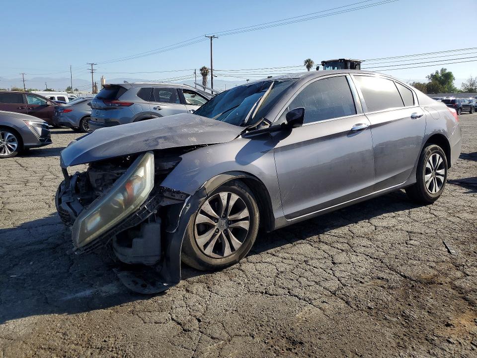 Auction sale of the 2015 Honda Accord, vin: 1HGCR2F32FA205226, lot number: 56943416