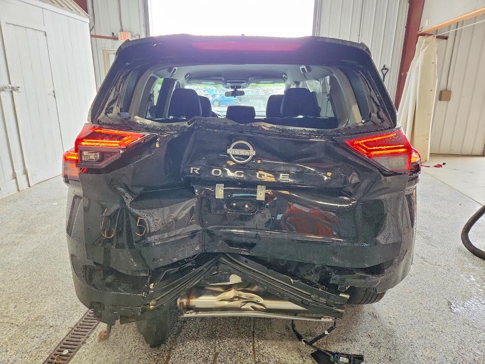 56545216 :رقم المزاد ، 5N1BT3BA6TC823280 vin ، 2026 Nissan Rogue مزاد بيع