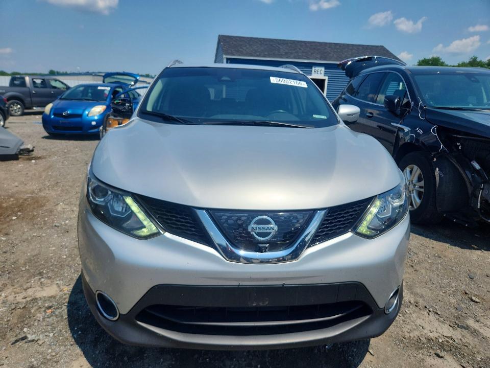 Продажа на аукционе авто 2017 Nissan Rogue Sport, vin: JN1BJ1CR5HW143334, номер лота: 56902166
