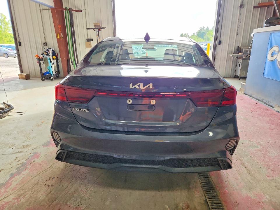 58109846 :رقم المزاد ، 3KPF24AD6PE533355 vin ، 2023 Kia Forte مزاد بيع