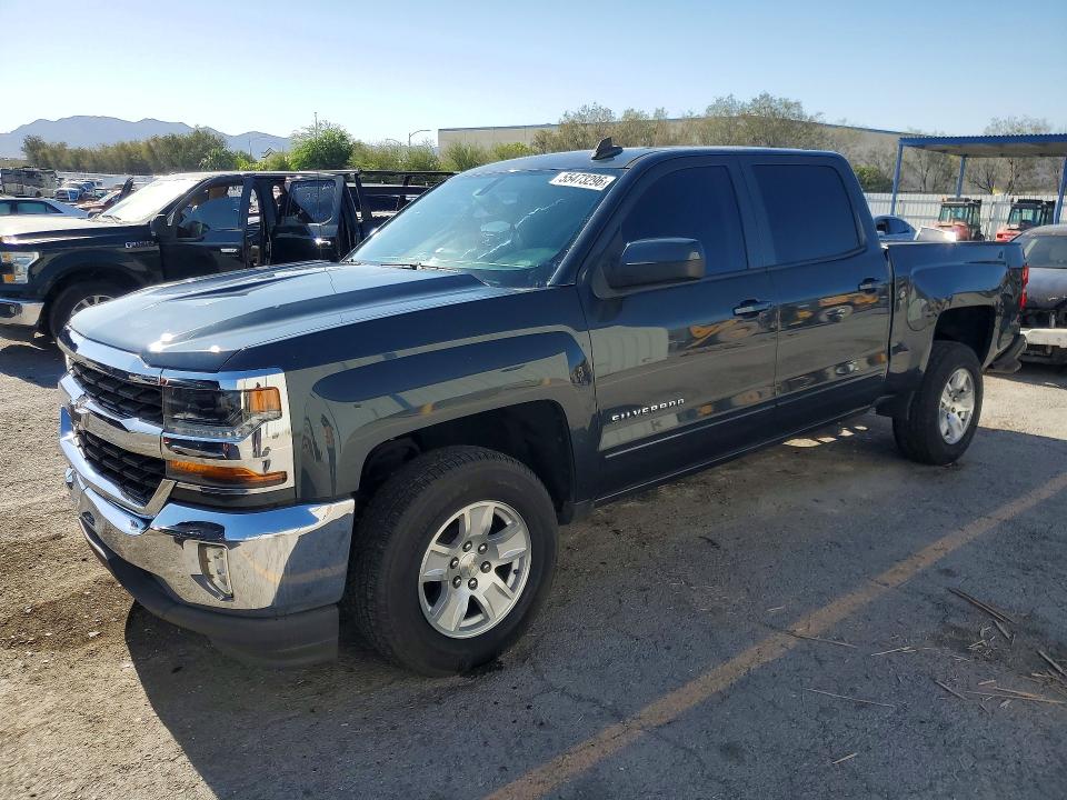 Auction sale of the 2018 Chevrolet Silverado, vin: 3GCPCREC2JG489026, lot number: 55473296