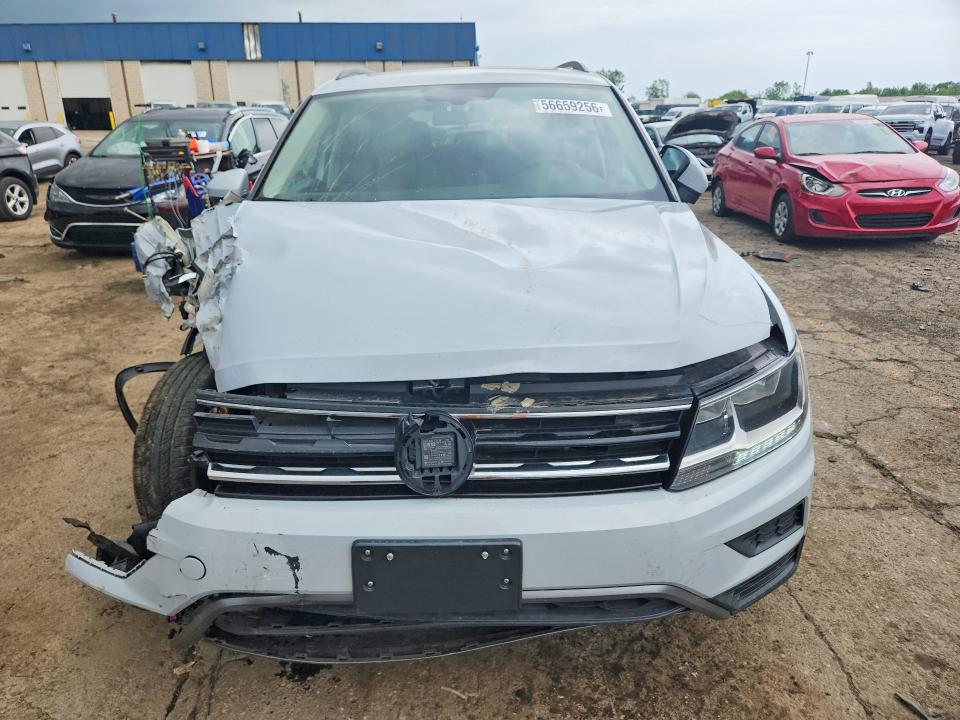 Продаж на аукціоні авто 2018 Volkswagen Tiguan, vin: 3VV2B7AX5JM222184, номер лоту: 56659256