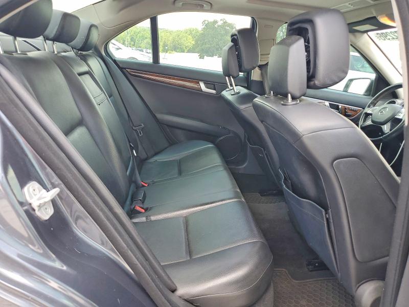 56272296 :رقم المزاد ، WDDGF8AB8DR250704 vin ، 2013 Mercedes-benz C مزاد بيع