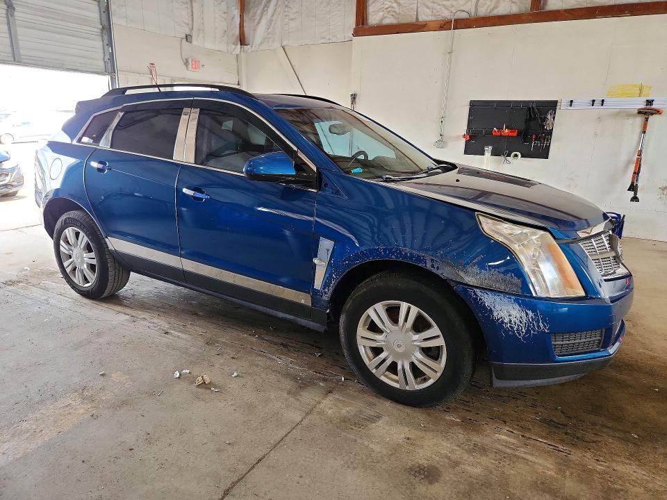 57538176 :رقم المزاد ، 3GYFNGEY1AS589695 vin ، 2010 Cadillac Srx مزاد بيع