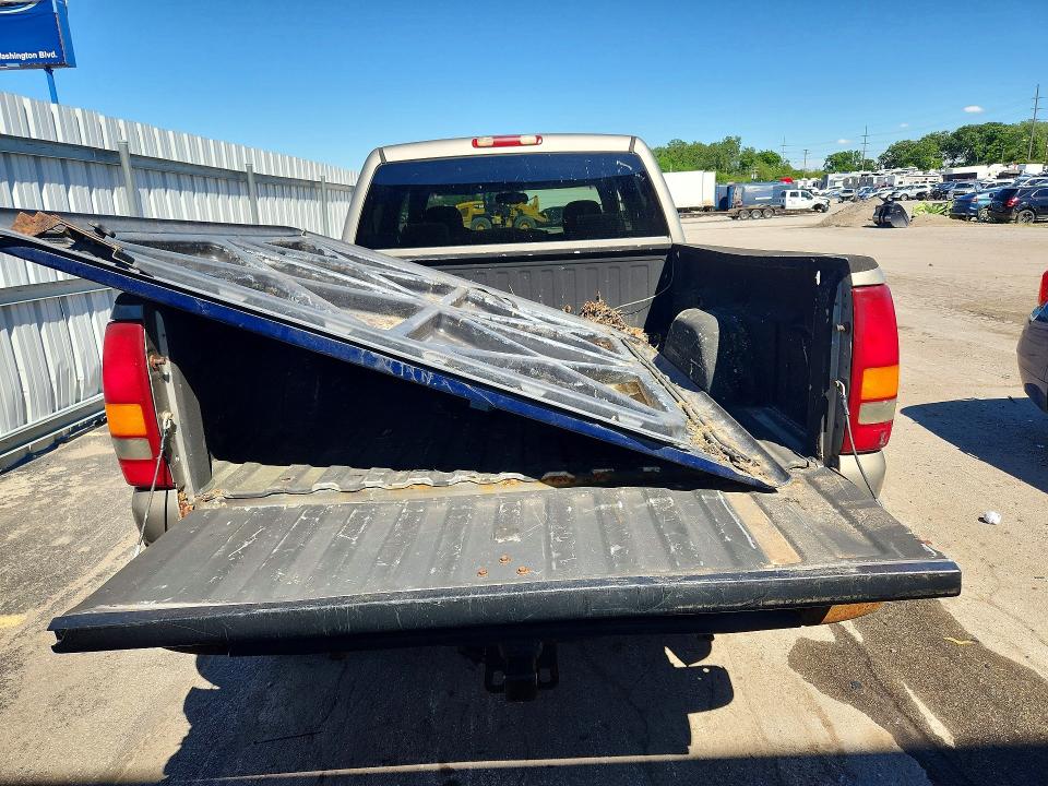 Aukcja sprzedaży 2003 Gmc Sierra, vin: 1GTHK23U73F129040, numer aukcji: 57060736