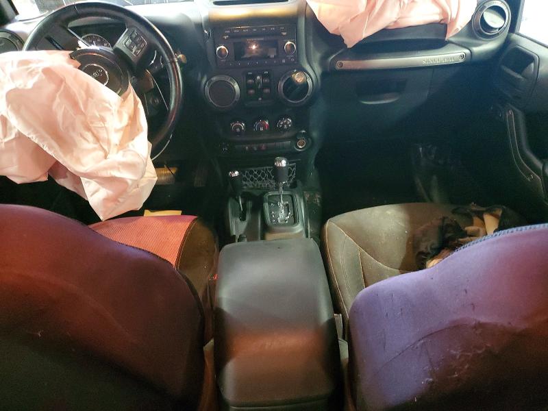 2018 Jeep Wrangler Unlimited მანქანა იყიდება აუქციონზე, vin: 1C4BJWDG0JL859623, აუქციონის ნომერი: 55872236