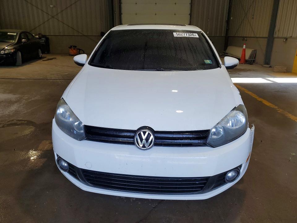 56277326 :رقم المزاد ، WVWDM7AJ6BW230213 vin ، 2011 Volkswagen Golf مزاد بيع