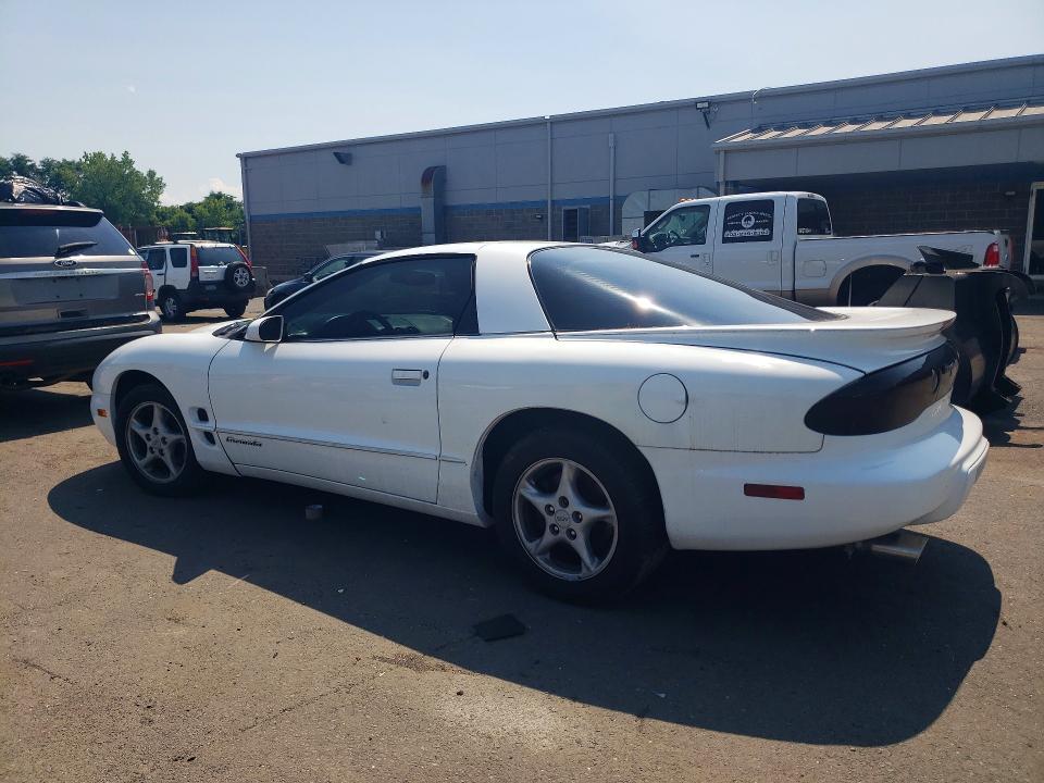 58234276 :رقم المزاد ، 2G2FV22G7W2216098 vin ، 1998 Pontiac Firebird مزاد بيع