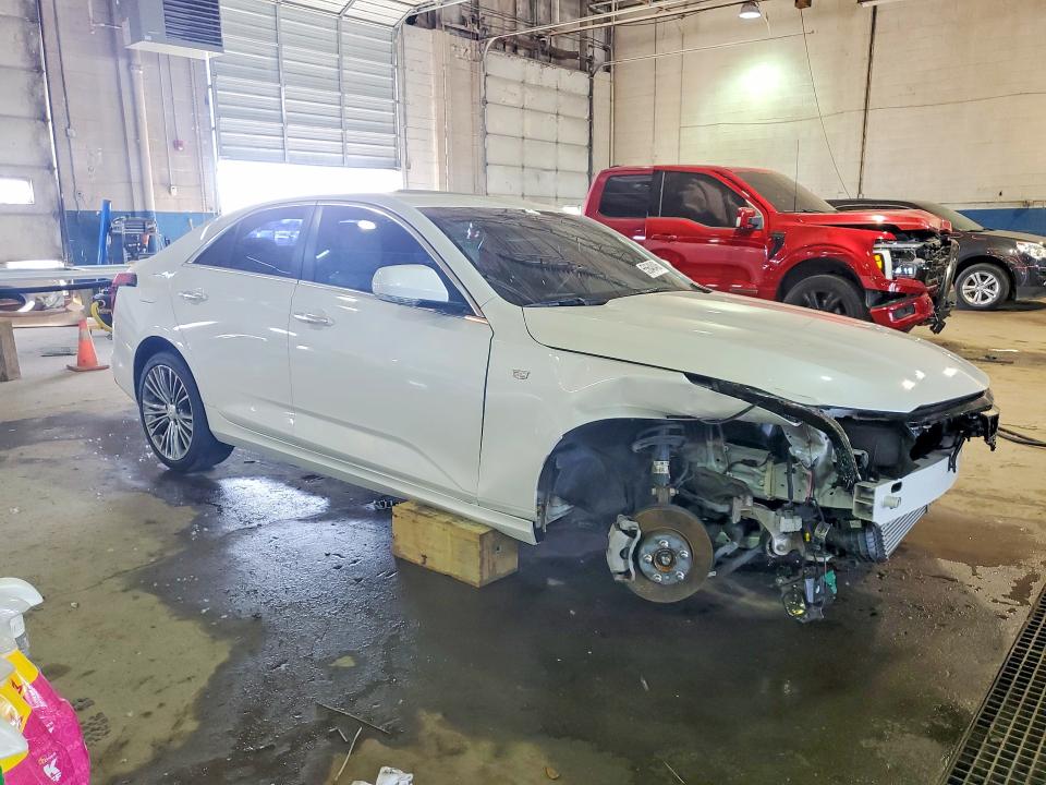 55648486 :رقم المزاد ، 1G6DF5RK2N0121947 vin ، 2022 Cadillac Ct4 مزاد بيع
