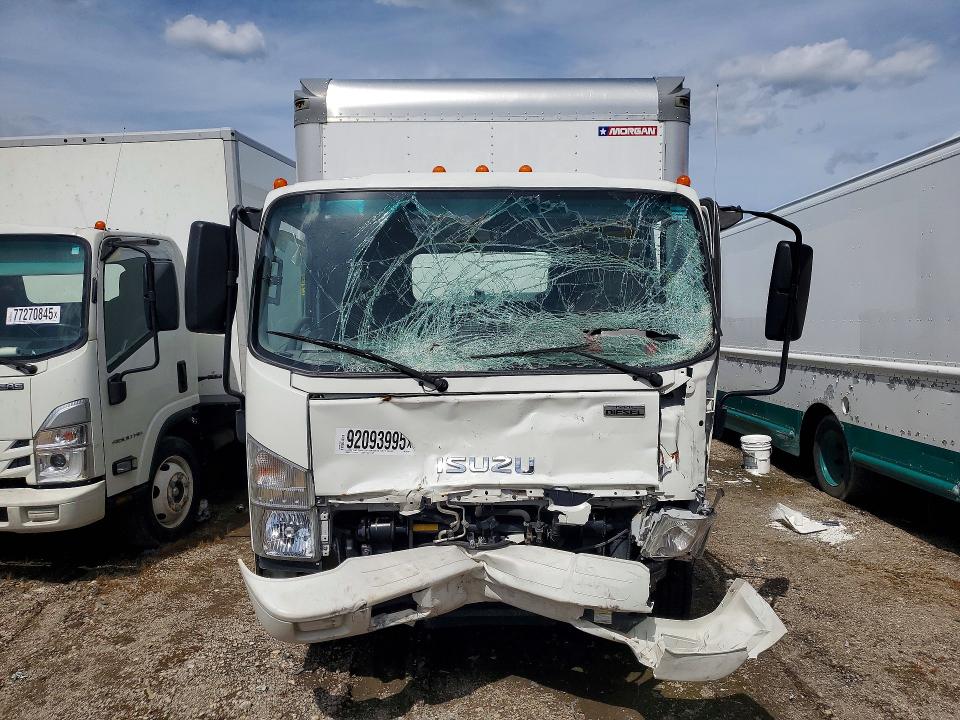 92093995 :رقم المزاد ، JALE5W160N7302091 vin ، 2022 Isuzu Nrr مزاد بيع