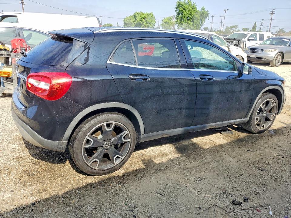 57846616 :رقم المزاد ، WDCTG4EB9LJ651761 vin ، 2020 Mercedes-benz Gla مزاد بيع