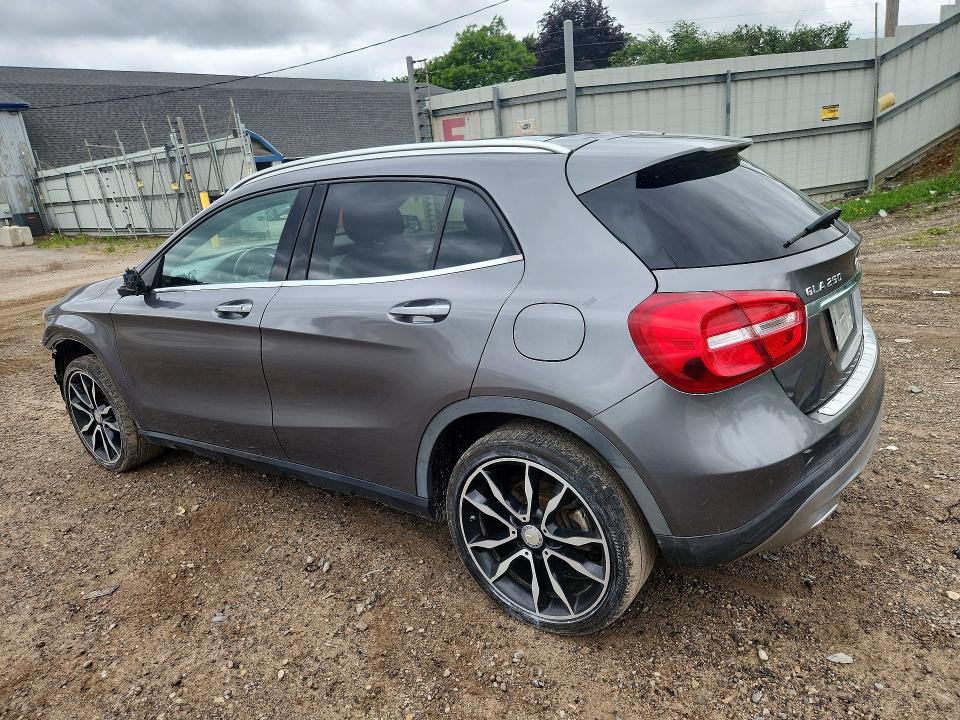 57904706 :رقم المزاد ، WDCTG4GBXGJ210692 vin ، 2016 Mercedes-benz Gla مزاد بيع