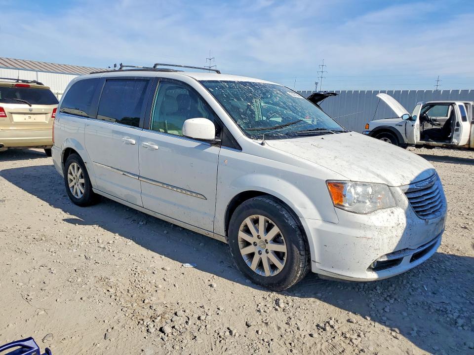 Продажа на аукционе авто 2015 Chrysler Town & Country, vin: 2C4RC1BG2FR695322, номер лота: 55681566