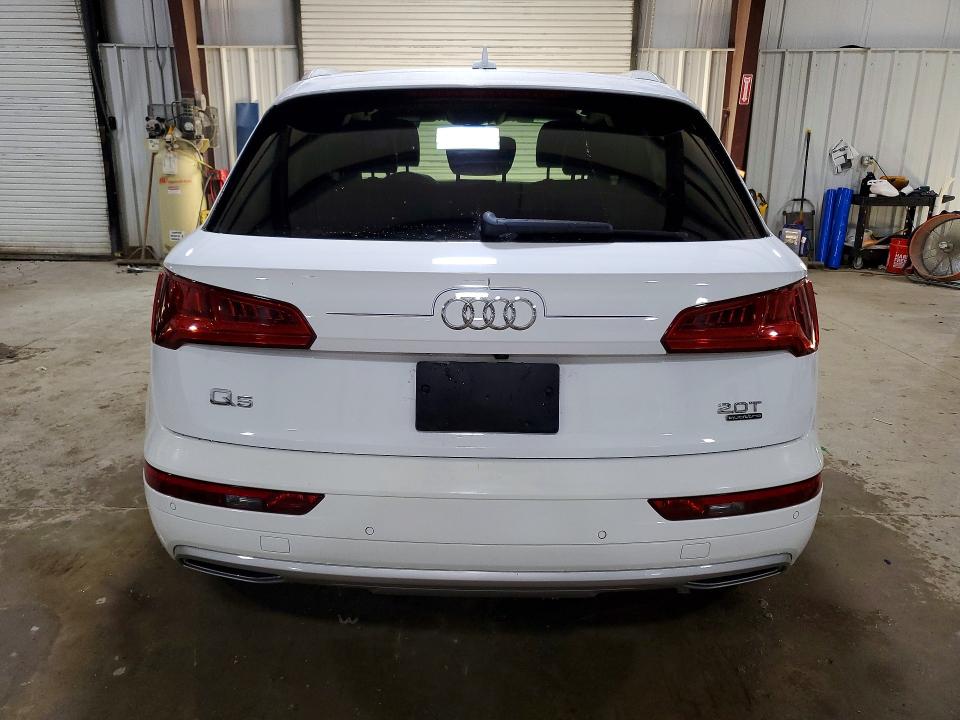 2018 Audi Q5 მანქანა იყიდება აუქციონზე, vin: WA1BNAFY2J2113185, აუქციონის ნომერი: 58106886