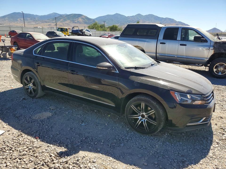 55642846 :رقم المزاد ، 1VWBT7A31GC030003 vin ، 2016 Volkswagen Passat مزاد بيع