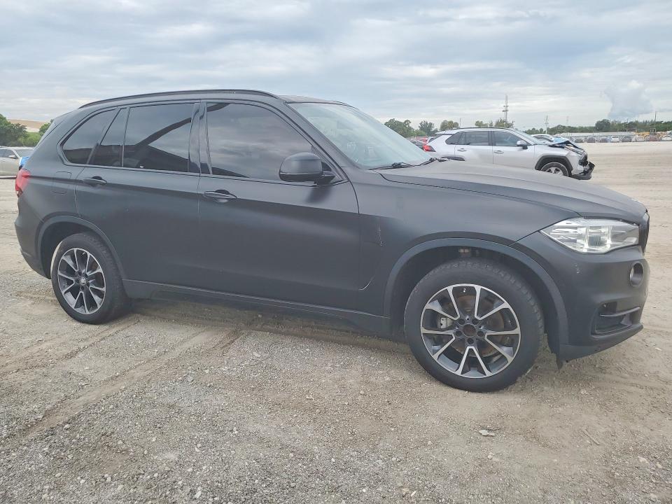 56572816 :رقم المزاد ، 5UXKR0C50J0X83603 vin ، 2018 Bmw X5 مزاد بيع