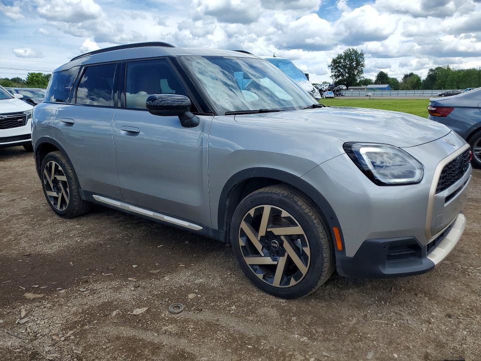 57204306 :رقم المزاد ، WMZ23GA05S7P78912 vin ، 2025 Mini Countryman مزاد بيع