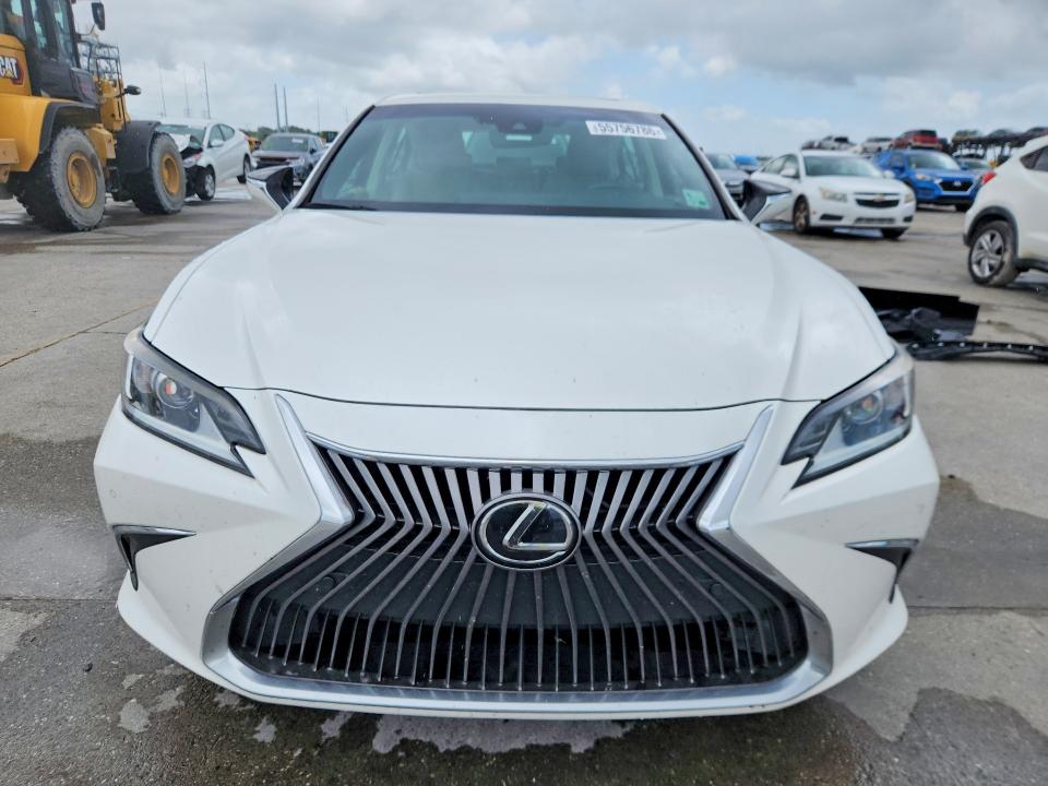 Продажа на аукционе авто 2020 Lexus Es, vin: 58ADZ1B12LU053447, номер лота: 55756786