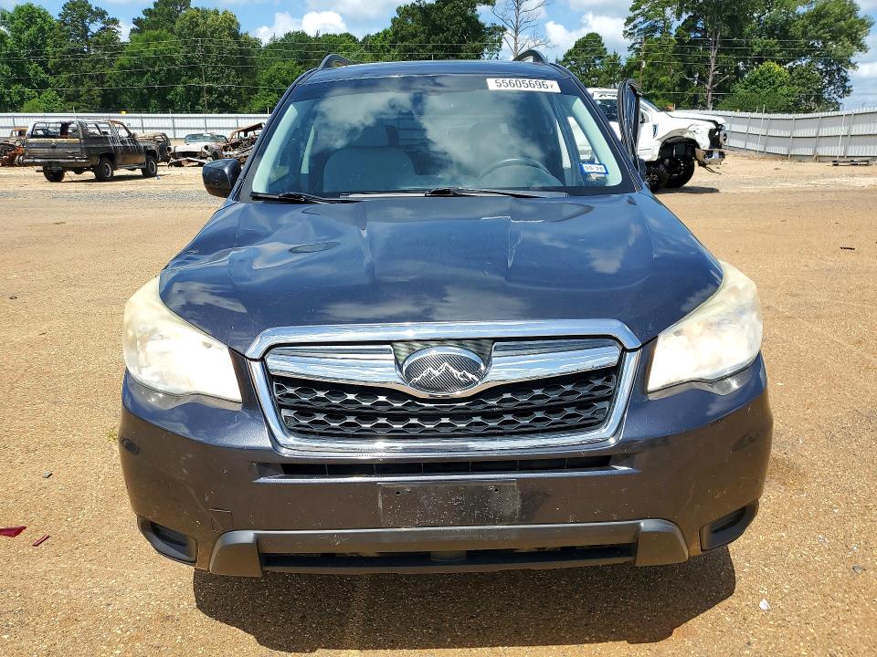 Продажа на аукционе авто 2015 Subaru Forester, vin: JF2SJADCXFH409893, номер лота: 55605696