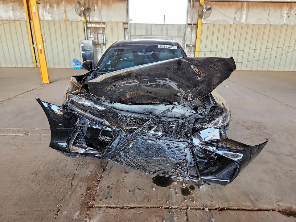 85771675 :رقم المزاد ، JTHCZ1D27K5017080 vin ، 2019 Lexus Is مزاد بيع