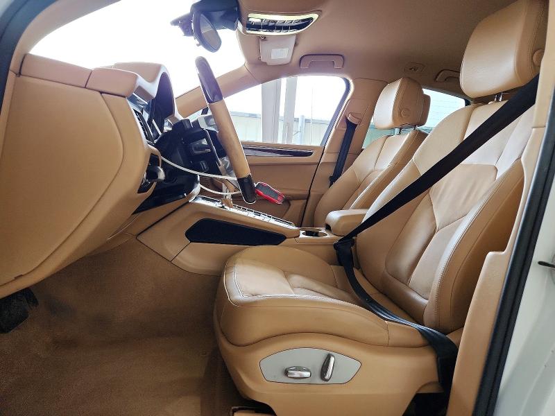 55819066 :رقم المزاد ، WP1AA2A50HLB07467 vin ، 2017 Porsche Macan مزاد بيع