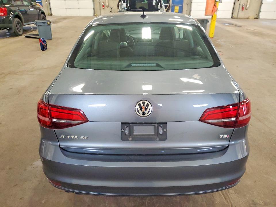 2017 Volkswagen Jetta მანქანა იყიდება აუქციონზე, vin: 3VWB67AJ3HM319728, აუქციონის ნომერი: 56804076