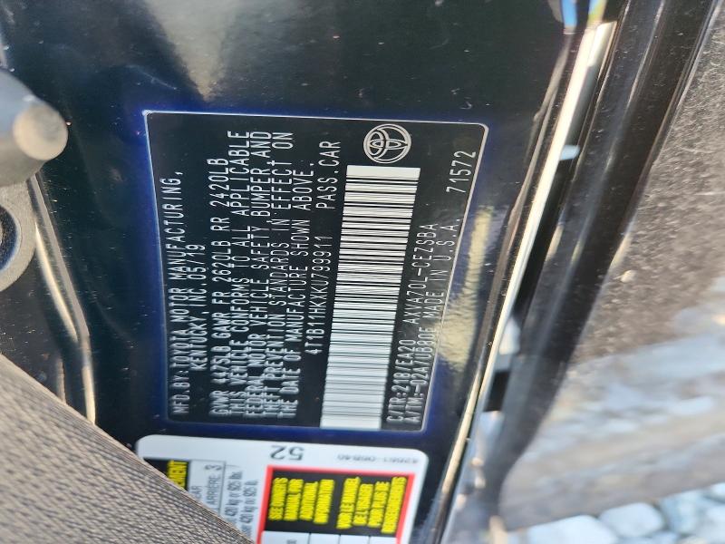 55805126 :رقم المزاد ، 4T1B11HKXKU799911 vin ، 2019 Toyota Camry مزاد بيع