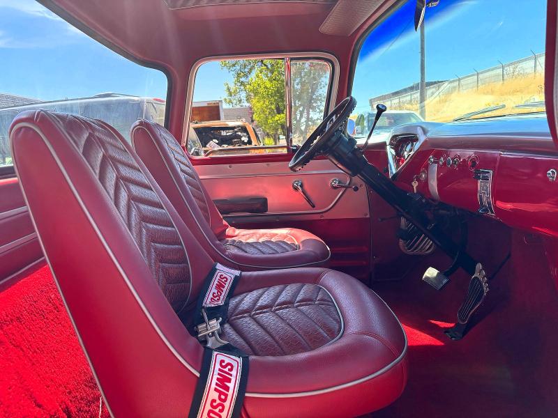 Продажа на аукционе авто 1957 Chevrolet 3200, vin: 102PT5579, номер лота: 57270406