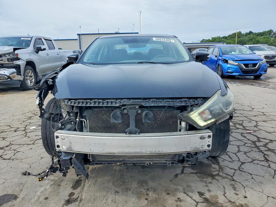2018 Nissan Maxima მანქანა იყიდება აუქციონზე, vin: 1N4AA6AP7JC402104, აუქციონის ნომერი: 58833466