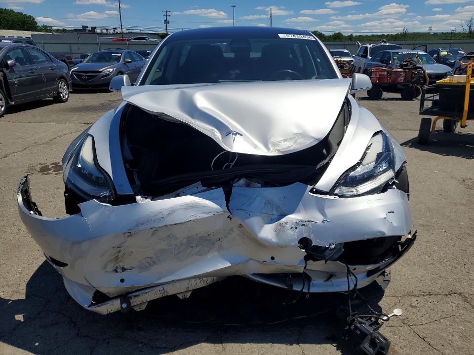 Продажа на аукционе авто 2018 Tesla Model 3, vin: 5YJ3E1EAXJF045973, номер лота: 57430496