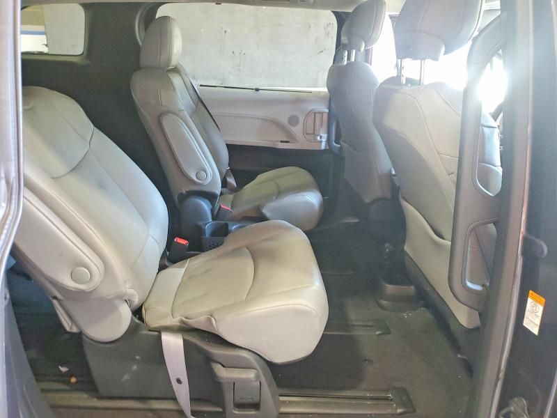 59272516 :رقم المزاد ، 5TDJSKFC1SS183274 vin ، 2025 Toyota Sienna مزاد بيع