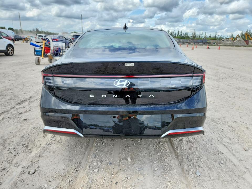 2025 Hyundai Sonata მანქანა იყიდება აუქციონზე, vin: KMHL64JAXSA482107, აუქციონის ნომერი: 56862516