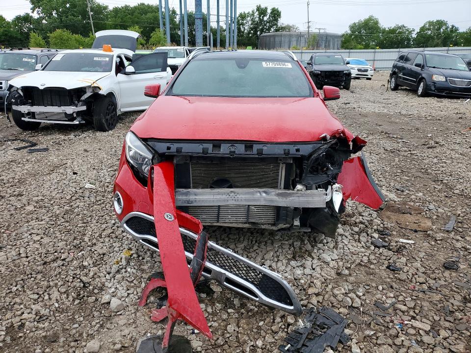 2019 Mercedes-benz Gla მანქანა იყიდება აუქციონზე, vin: WDCTG4GB8KJ586008, აუქციონის ნომერი: 57709896