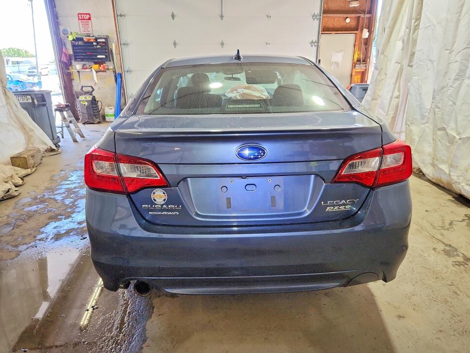 55943716 :رقم المزاد ، 4S3BNAC69H3028941 vin ، 2017 Subaru Legacy مزاد بيع