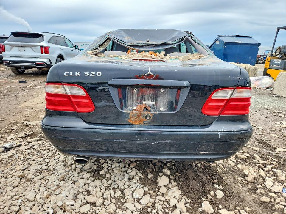 58591476 :رقم المزاد ، WDBLJ65G22F198128 vin ، 2002 Mercedes-benz Clk مزاد بيع