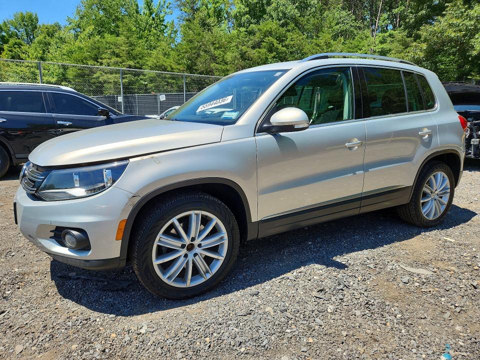 Aukcja sprzedaży 2013 Volkswagen Tiguan, vin: WVGAV7AX6DW502438, numer aukcji: 55944036