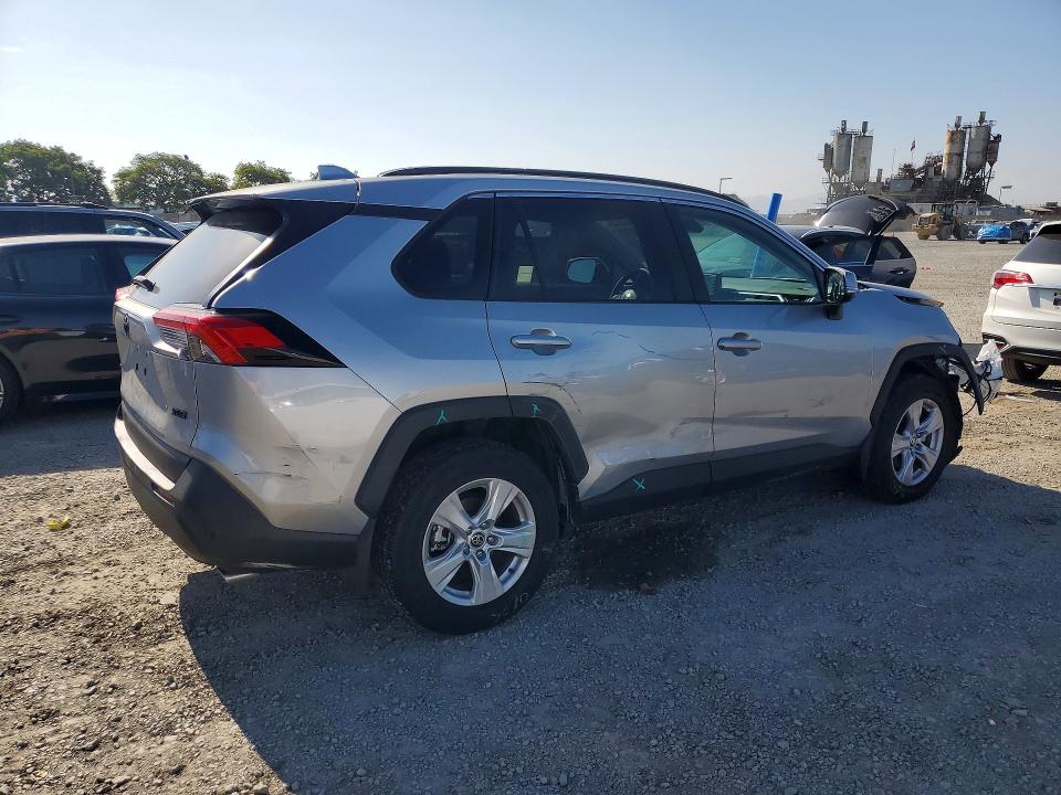 57344346 :رقم المزاد ، 2T3W1RFVXMC149081 vin ، 2021 Toyota Rav4 مزاد بيع