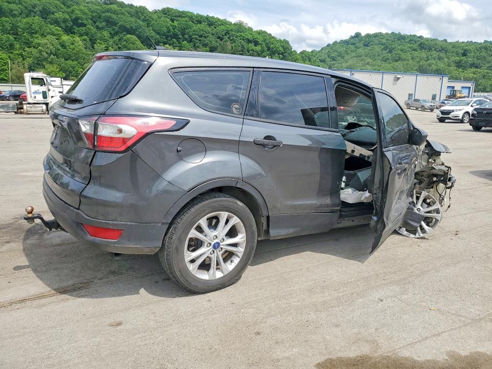 56588766 :رقم المزاد ، 1FMCU0F70HUE71541 vin ، 2017 Ford Escape مزاد بيع