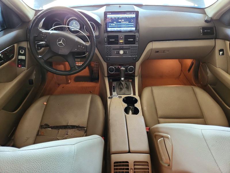 2010 Mercedes-benz C მანქანა იყიდება აუქციონზე, vin: WDDGF5GB4AR089611, აუქციონის ნომერი: 57078376