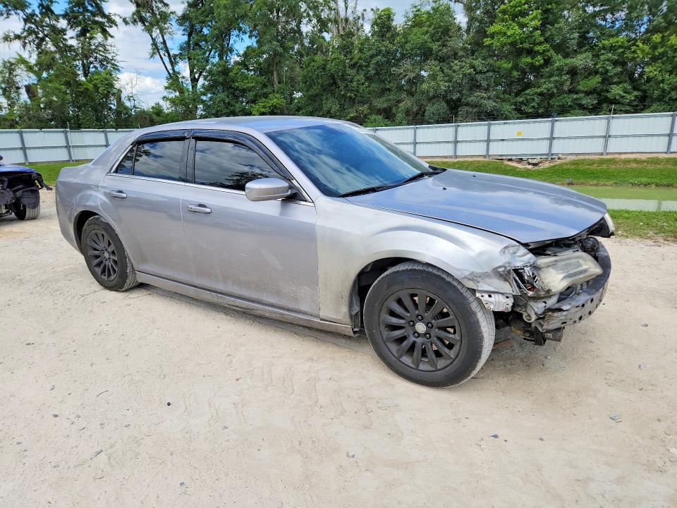 Продажа на аукционе авто 2013 Chrysler 300, vin: 2C3CCAAG7DH630528, номер лота: 56123136