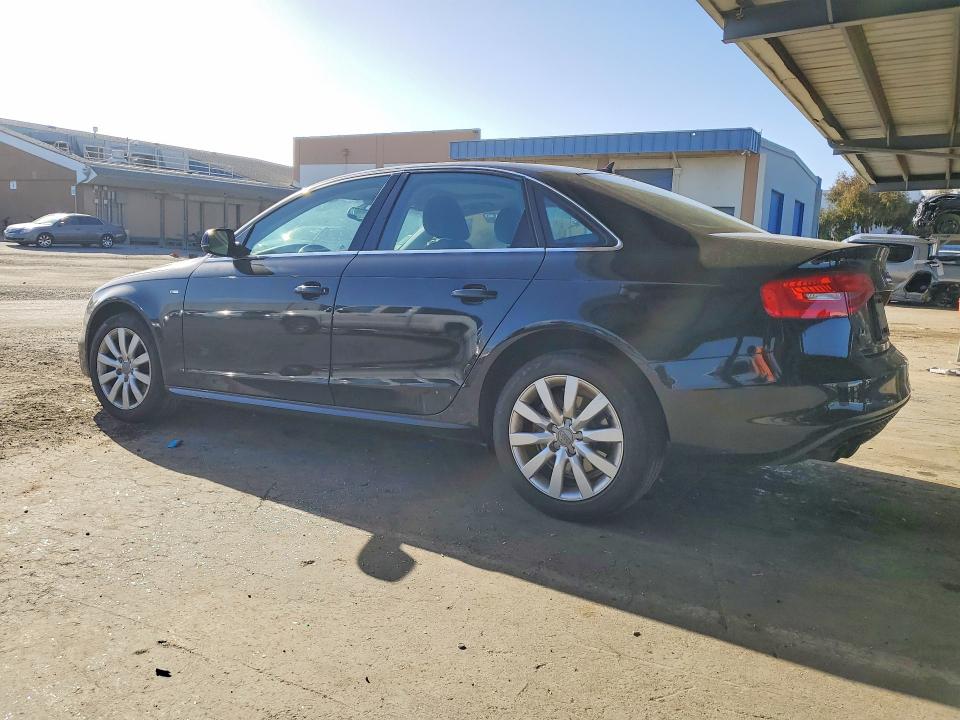 Продаж на аукціоні авто 2015 Audi A4, vin: WAUBFAFL4FN027516, номер лоту: 55456836